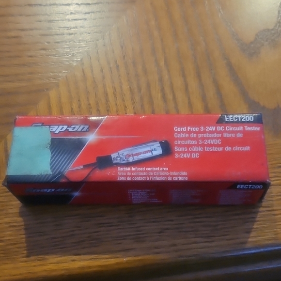Snap-on Cord Free DC Circuit Tester - Picture 1 of 2